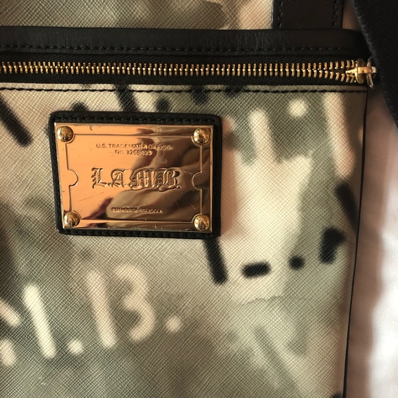 AUTHENTIC L.A.M.B. by Gwen Stefani crossbody bag - Picture 3 of 8